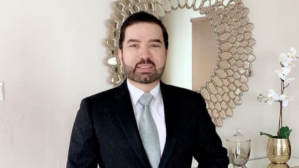 صورة مميزة: الدكتور سمايلي و ظهور عبر برنامج سيدتي