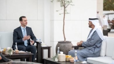سيناتور أمريكي ينتقد التقارب الإماراتي التركي تجاه الأسد