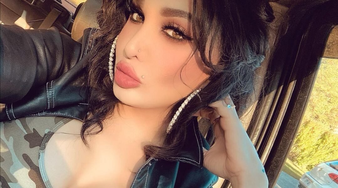 صورة مميزة: mayawith love تثير الجدل عبر الانستغرام