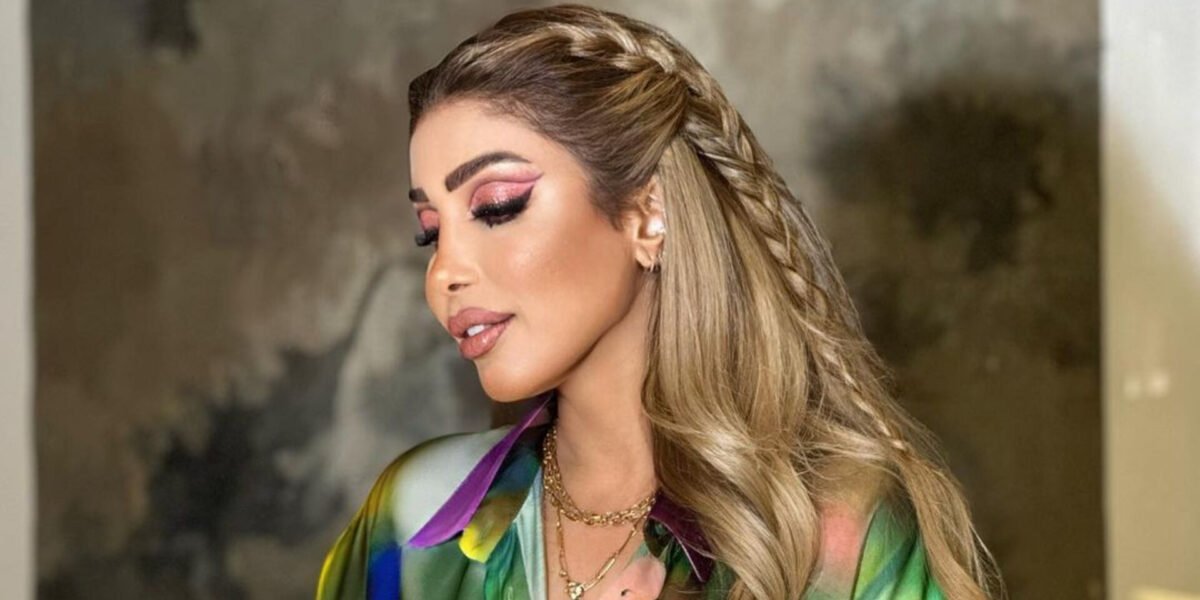 صورة مميزة: الفنانة أروى تستعد لطرح أغنيتها الجديدة في أول أيام عيد الفطر