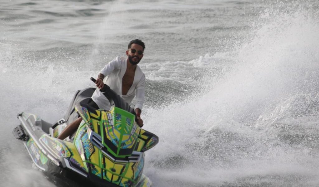 النجم محمد شهاب يستعد لإطلاق عمل غنائي جديد - صورة مميزة صورة مميزة: النجم محمد شهاب يستعد لإطلاق عمل غنائي جديد