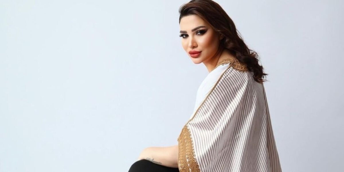 جنون الأنا كتاب من توقيع سارة شعبان