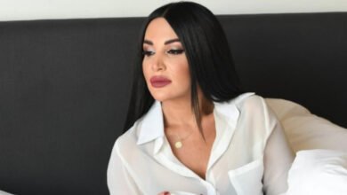 سندرا طايع تخطف الأنظار بأحدث إطلالاتها