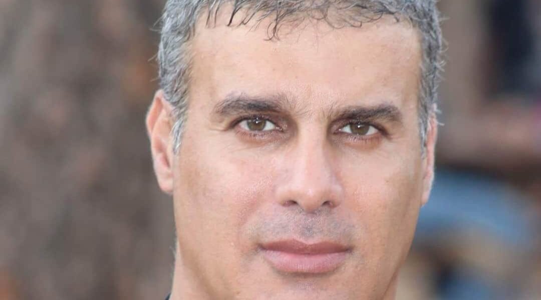 صدور قرصنات وقت الديوان الإلكتروني لأدونيس الخطيب بحفل افتراضي ضم فنانين وشعراء
