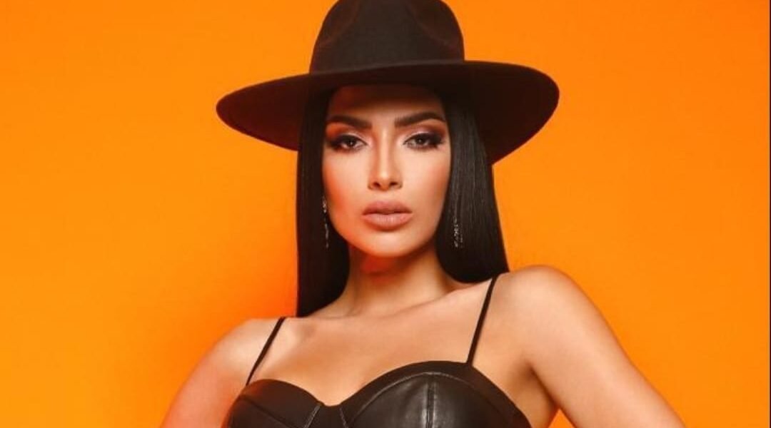 ملكة جمال آسيا السورية سنا عطيّة تتألق في إكسبو دبي وتجذب الحضور