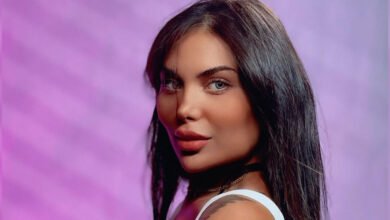 من هي مصممة الجرافيك ساندرا عيد؟